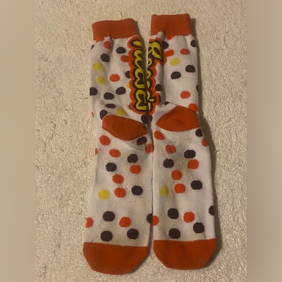 Reese’s Pieces Adult Large Crew Socks Fun Socks - Picture 4 of 4